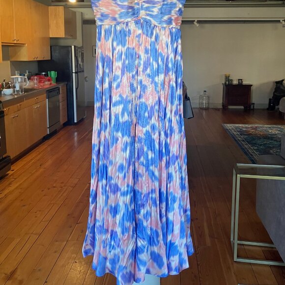 ASTR the Label "Maeve" Pleated Midi Dress Size S Blue/Pink Abstract - Picture 3 of 13